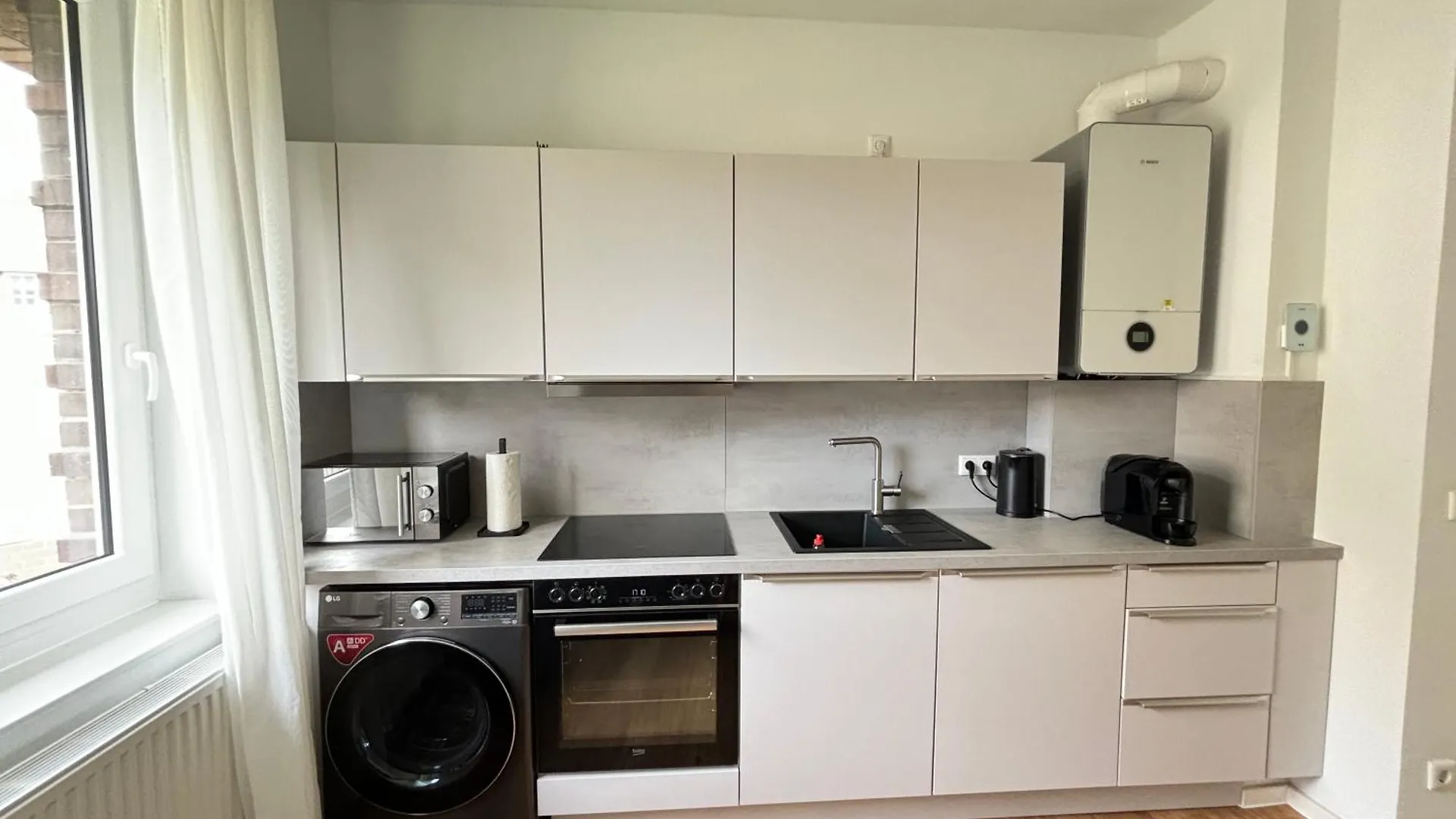 60Qm - 2 Rooms - Free Parking - City - Mallibase Apartments Hannover