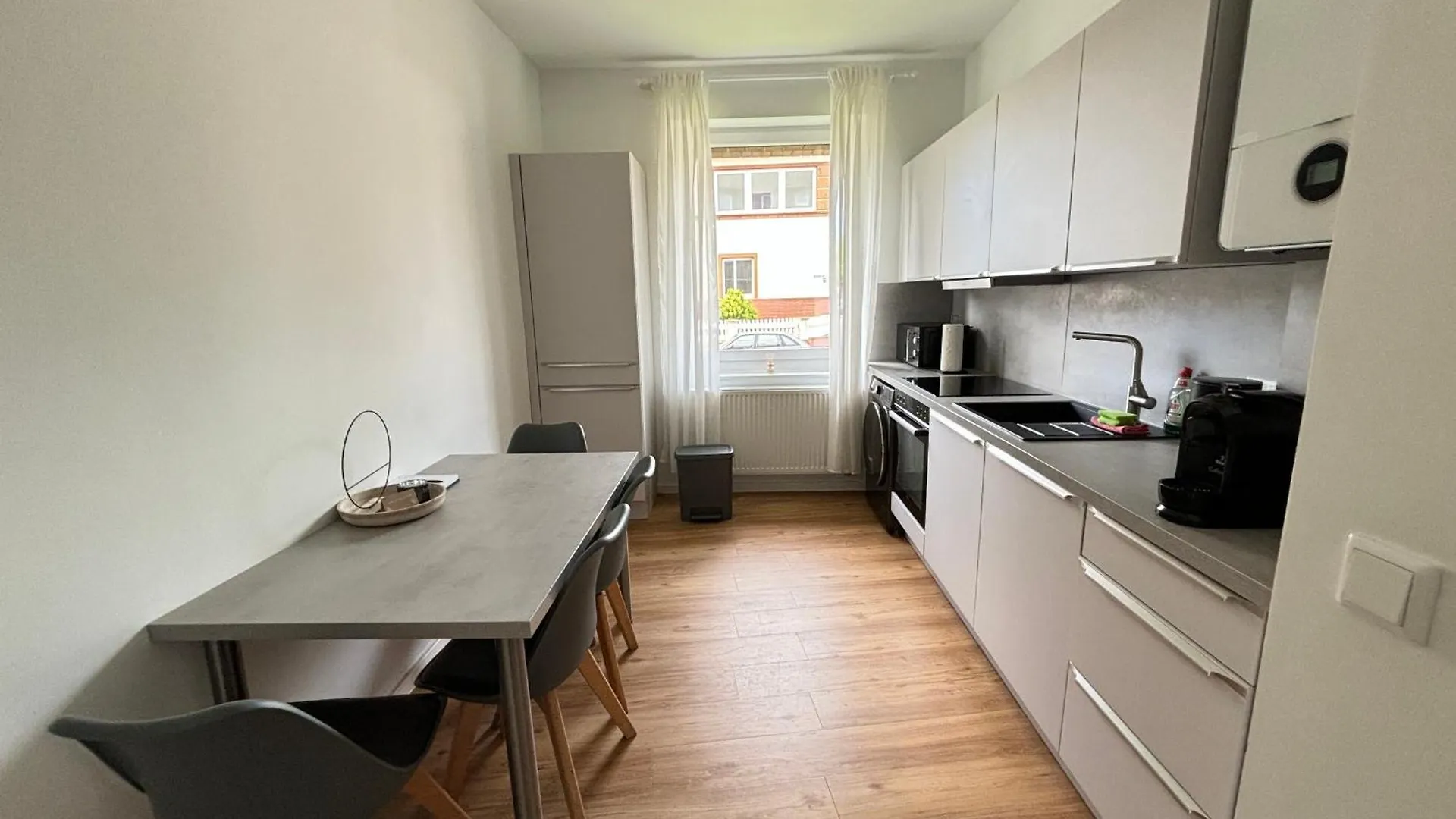 60Qm - 2 Rooms - Free Parking - City - Mallibase Apartments Hannover